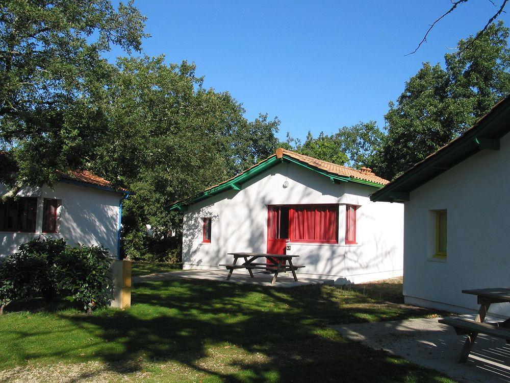Residence Nemea Les Rives De Saint Brice Ares Kültér fotó