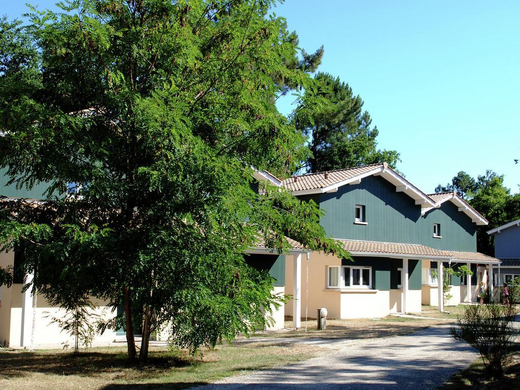 Residence Nemea Les Rives De Saint Brice Ares Kültér fotó