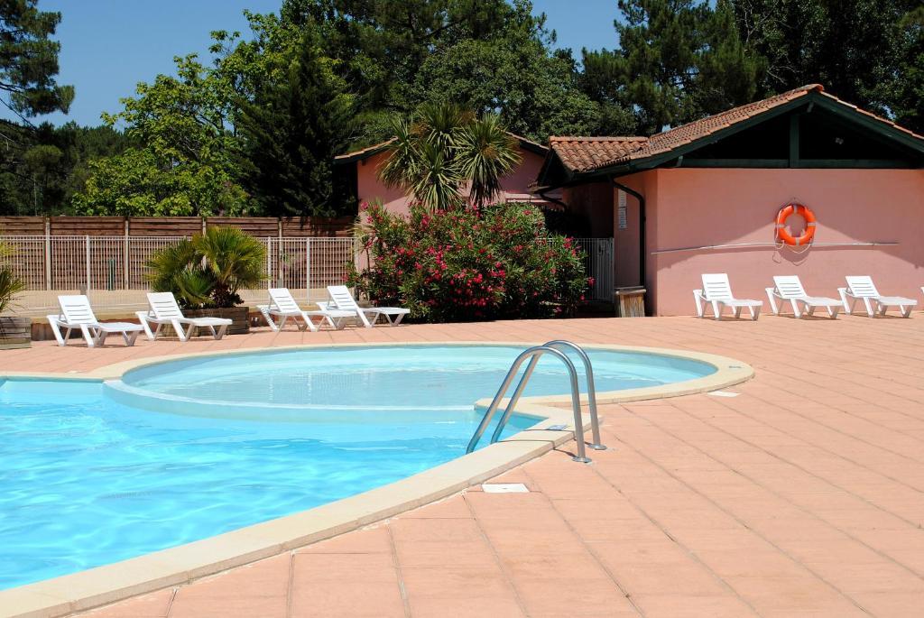 Residence Nemea Les Rives De Saint Brice Ares Kültér fotó